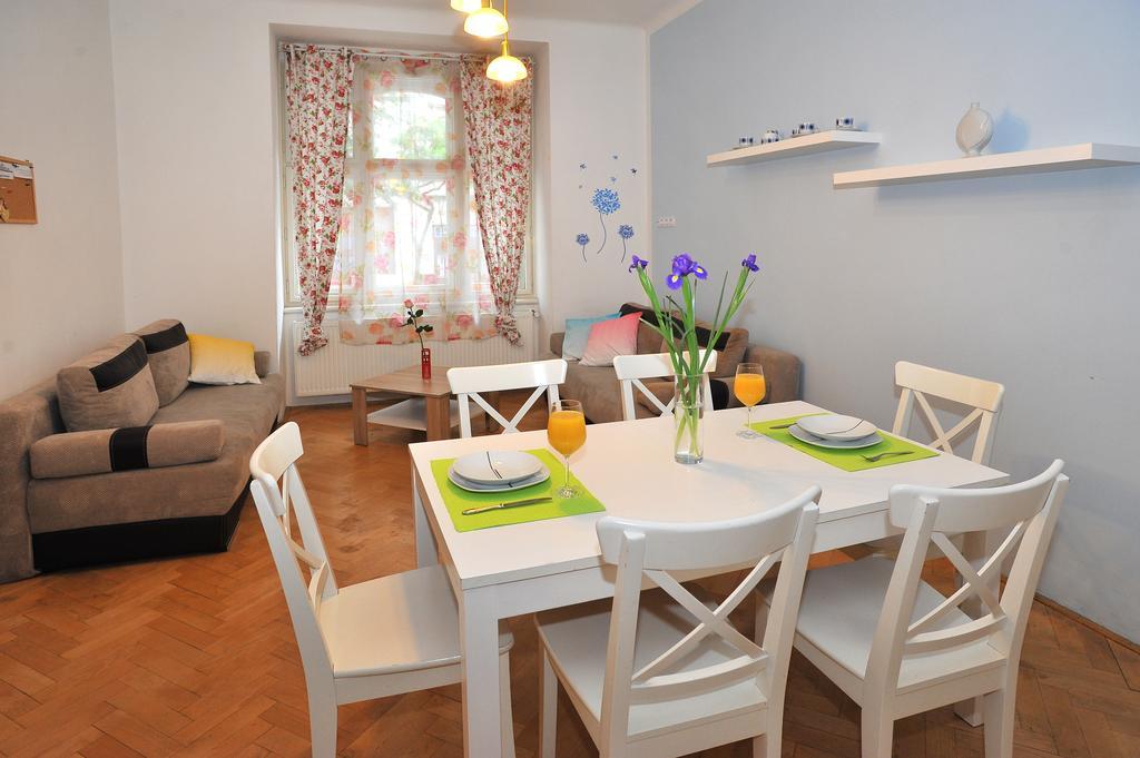 Condo In Vinohrady Praag Buitenkant foto