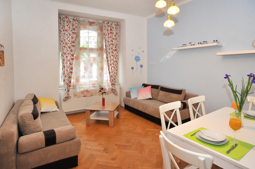Condo In Vinohrady Praag Buitenkant foto